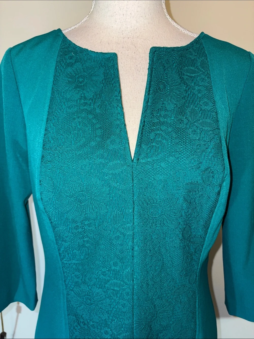 Adrianna Papell teal v neck lace floral 3/4 length sleeve sheath midi dress
